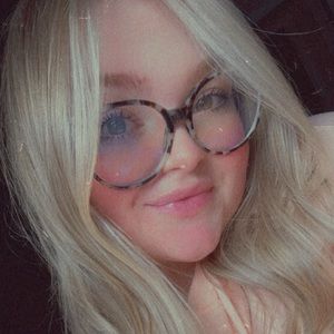 Meet your Posher, Madeline